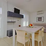 Apartament Mare-1 By Interhome *